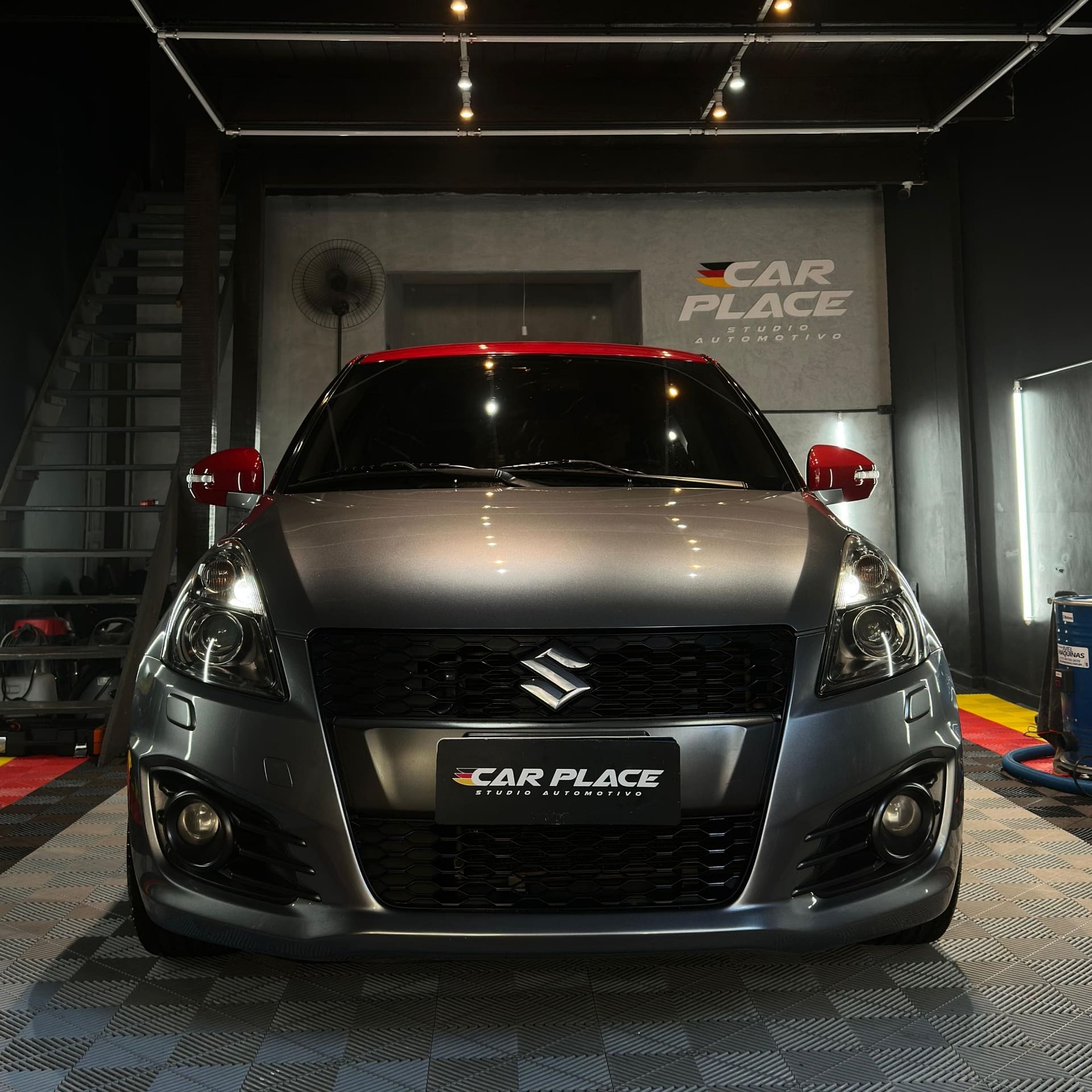 Suzuki Swift Sport R